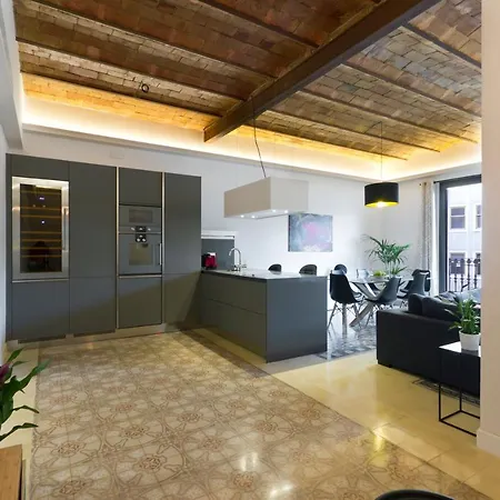Luxury 3-bed/3-bath Paseig De Gracia 公寓 *